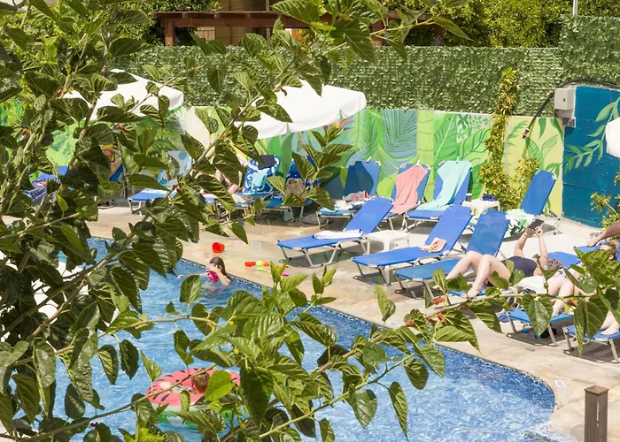 Alecos Hotel Apartments Paphos